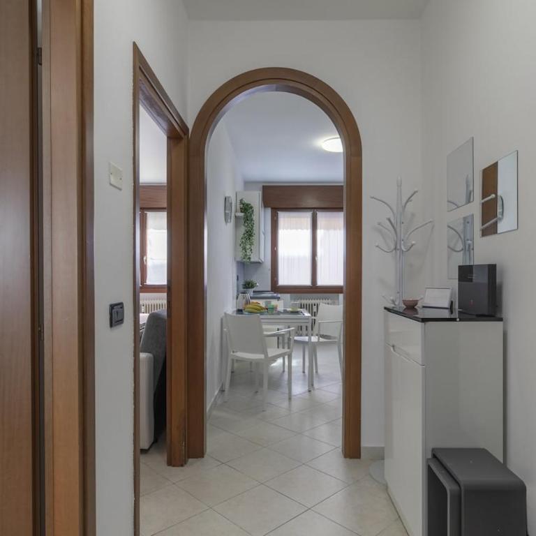 Easy Venice - Flat in Mestre - Two-Bedroom Apartment - 8