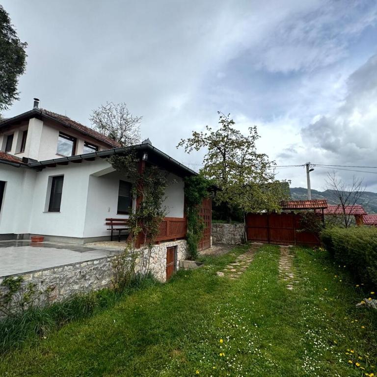 Nahorevo Getaway - Fairytale on the Hill - Kuća sa 2 Spavaće Sobe - 14