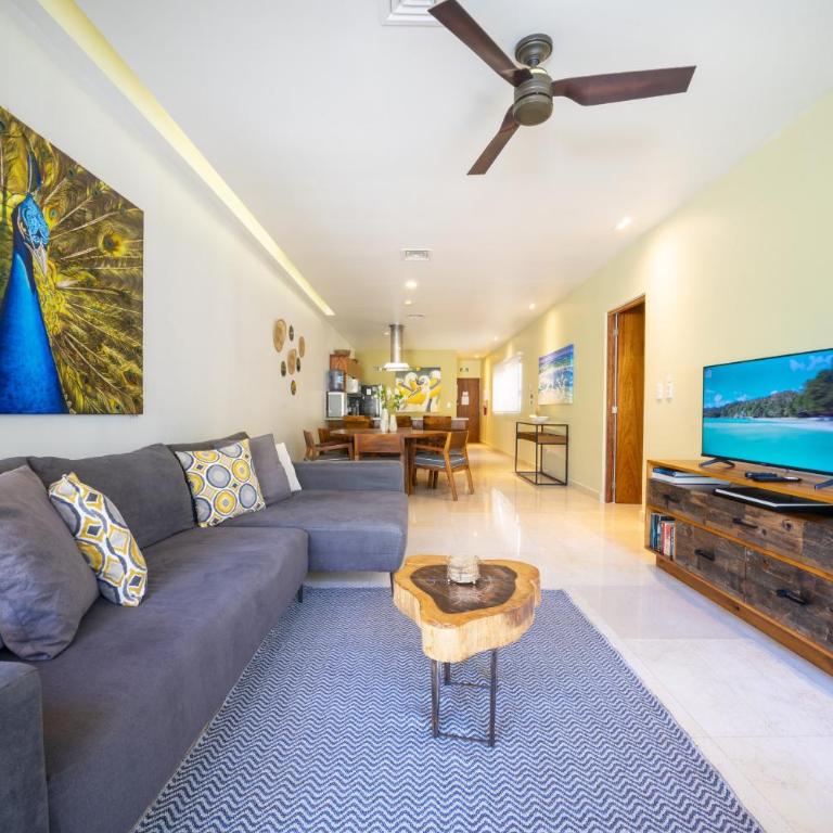 2 BR Condo with Rooftop Pool - Terrazas Condos - Apartamento de 2 dormitorios con balcón y terraza - 15