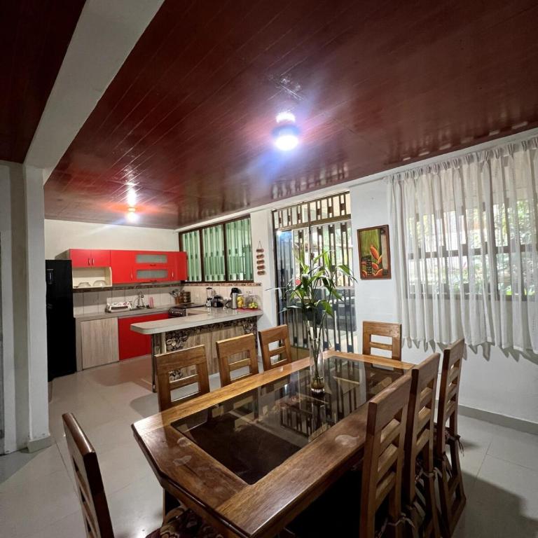 Rustic house with a garage - Casa de 3 dormitorios - 15