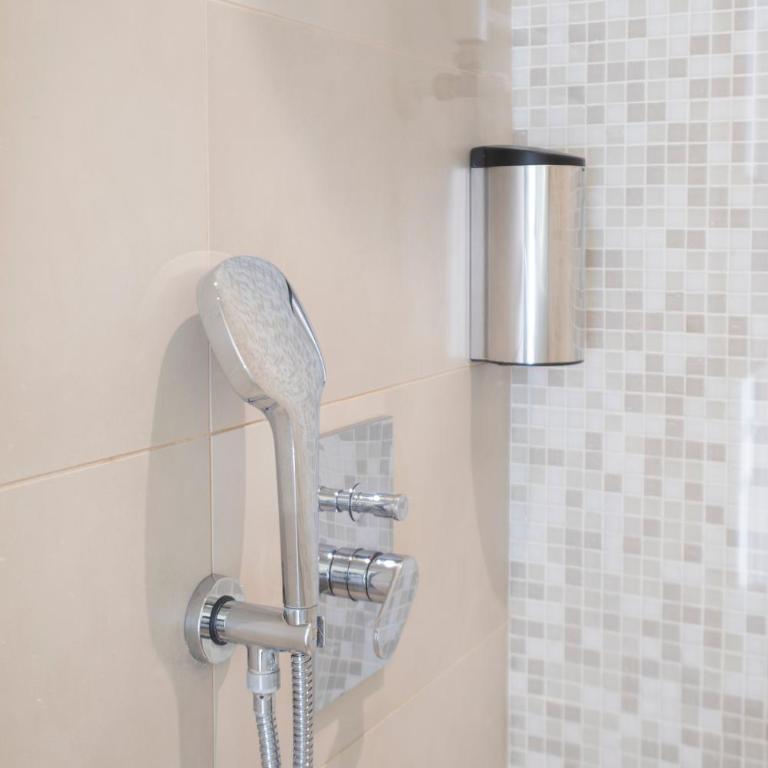 Stunning 1BR, 2BATH Apartment in the Heart of Rome 6C - Appartamento con 1 Camera da Letto - 17