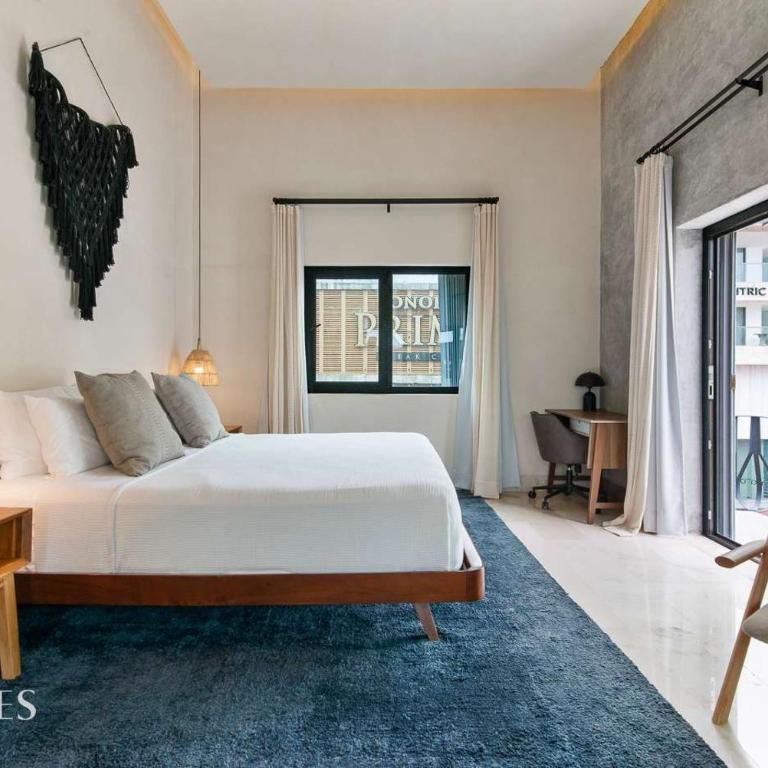 Prime 5th Ave Stay - 4BR with King Beds & City Vie - Apartment - 11