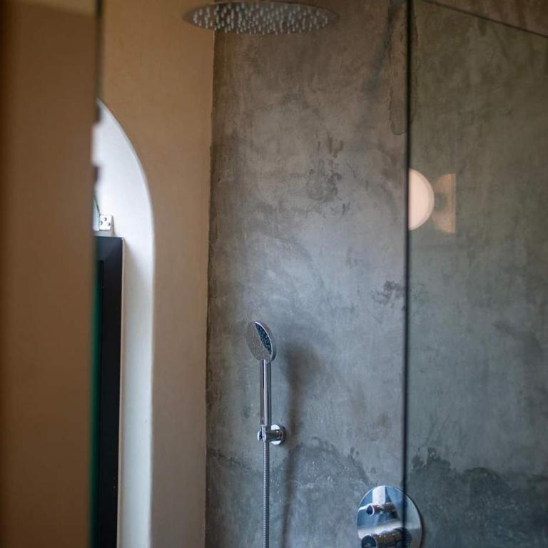 Prime 5th Ave Stay - 4BR with King Beds & City Vie - Apartment - 50