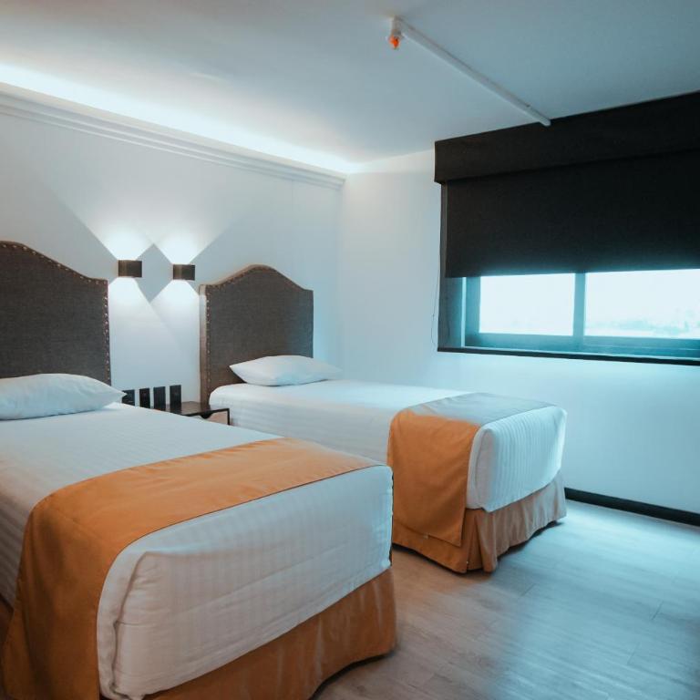 Hotel Tamara - Habitación con vistas a la ciudad - 2 camas - 4