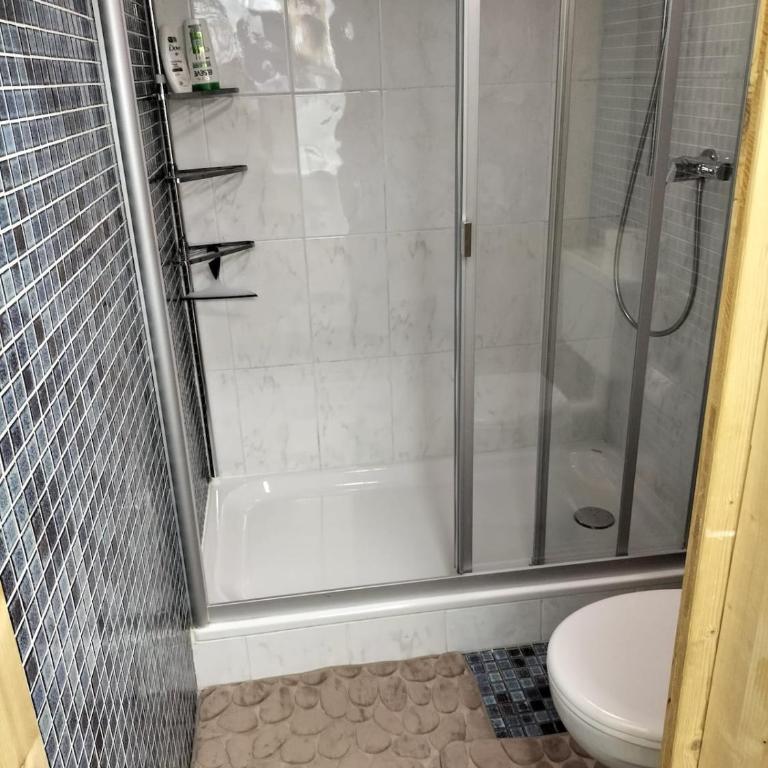 Grosszügige, charmante Wohnung in den Bergen - Apartment mit 3 Schlafzimmern und Bergblick - 24