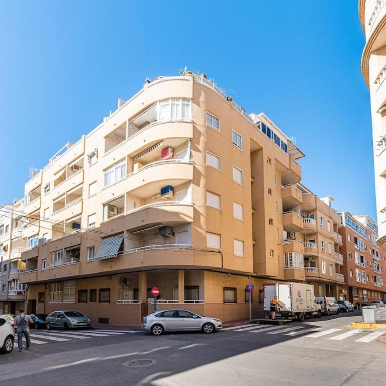 La Loma 2BR Penthouse - Two-Bedroom Apartment - 27