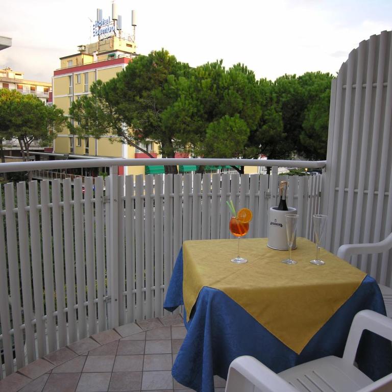 Hotel Garni Tahiti - Camera Matrimoniale con Terrazza - 11