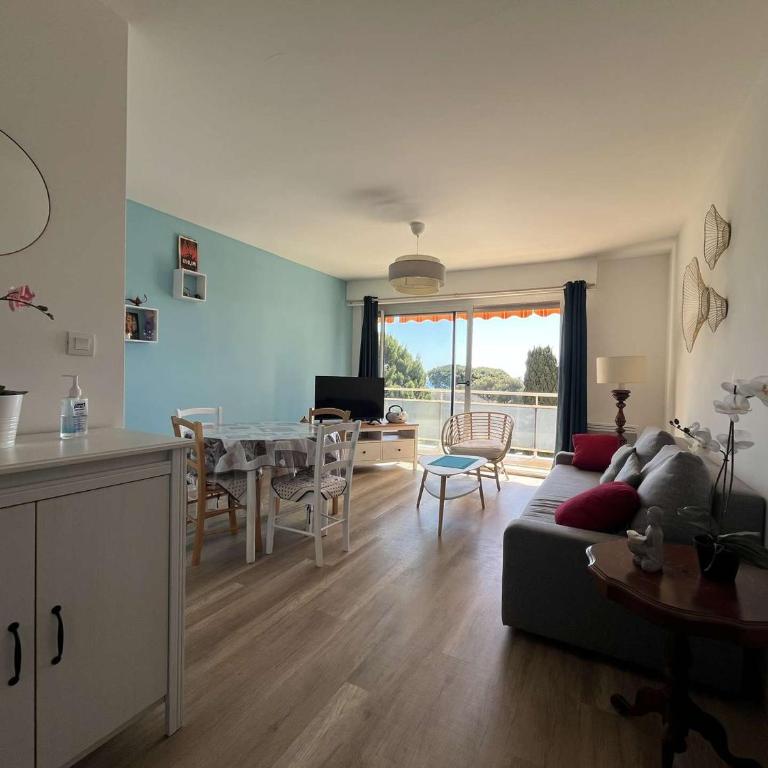 Magnifique T3 Rénové - Terrasse Vue Mer - Parking - FR-1-308-208 - Appartamento - 1