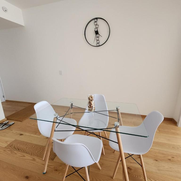 iconroma - One-Bedroom Apartment - 25