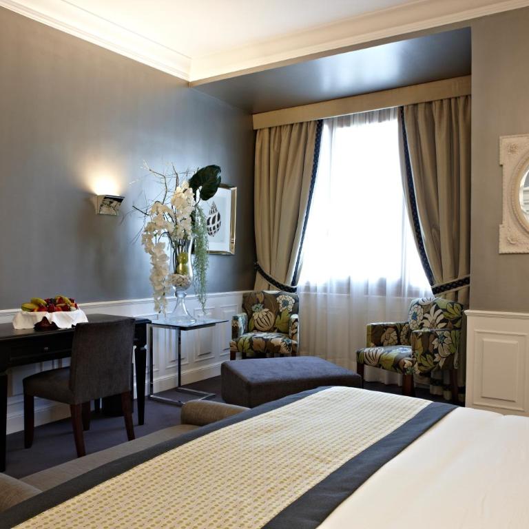 Hotel Carlton - Junior Suite - 7