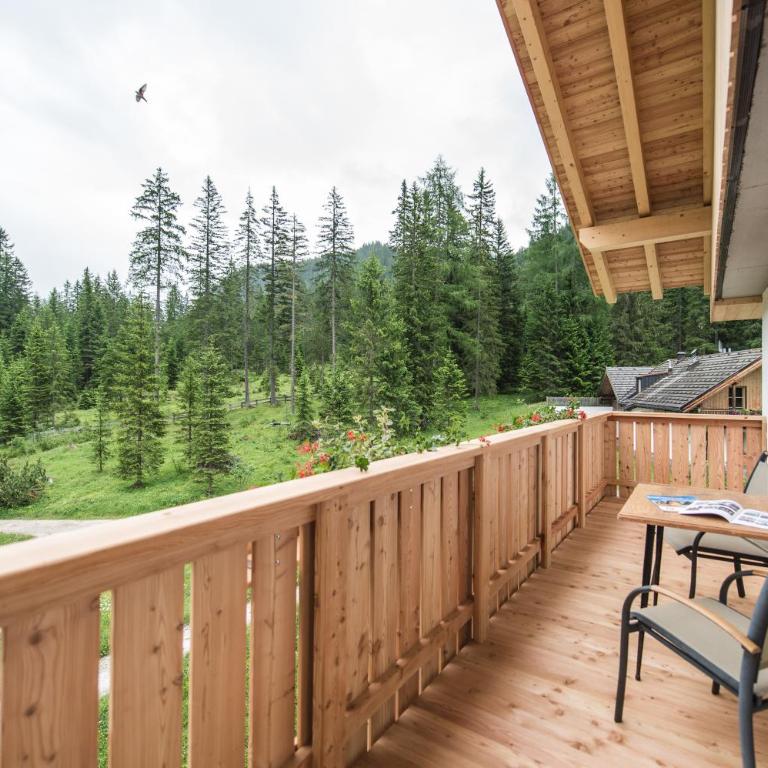 Hotel Dolomitenhof & Chalet Alte Post - Monolocale Familiare - 5