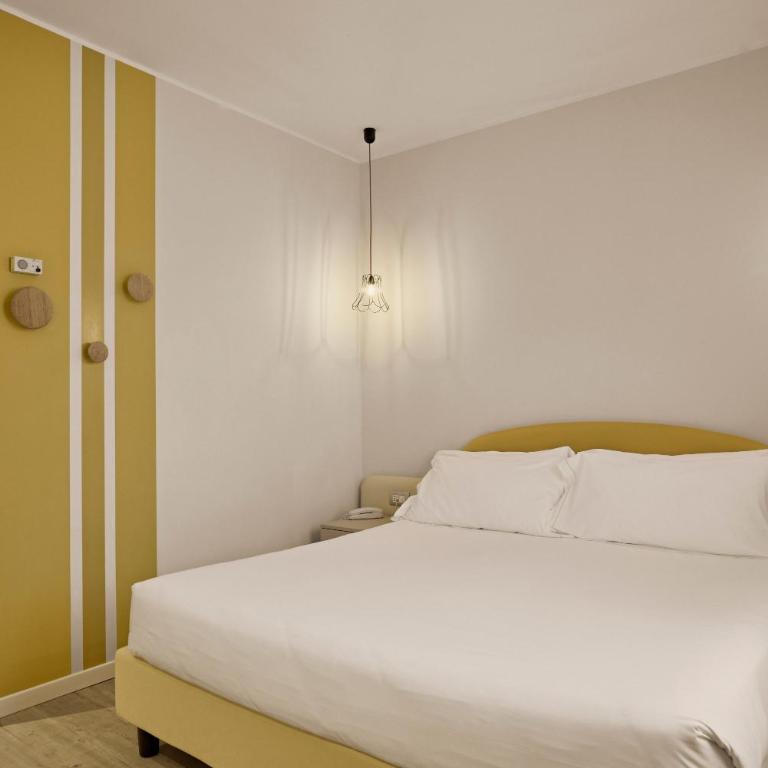 Hotel Le Mura - Camera Tripla (2 Adulti + 1 Bambino) - 4
