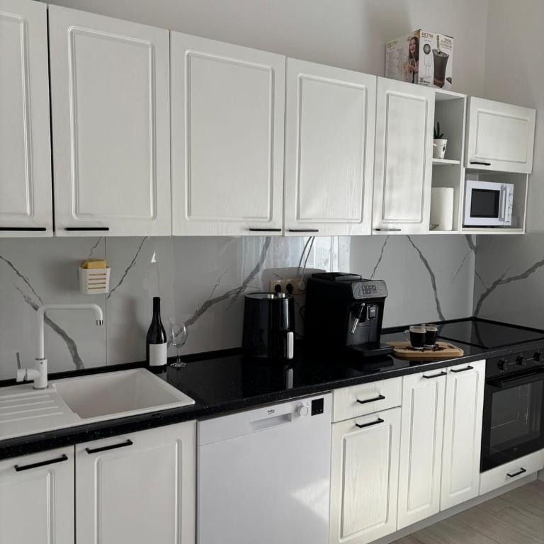 Villa Vita - Three-Bedroom Villa - 18