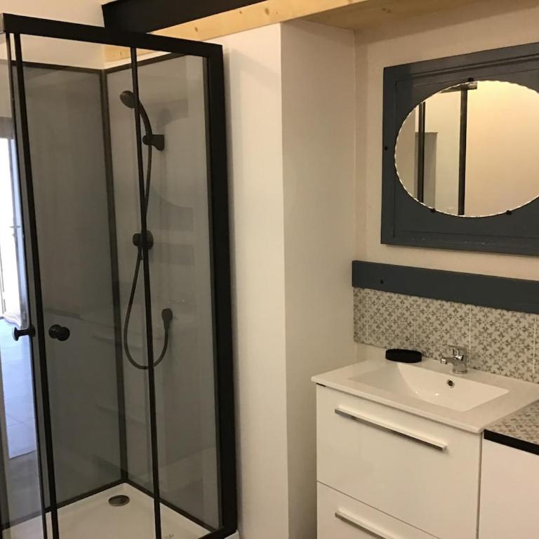 Charmant studio Vias village - Appartement 1 Chambre - 8