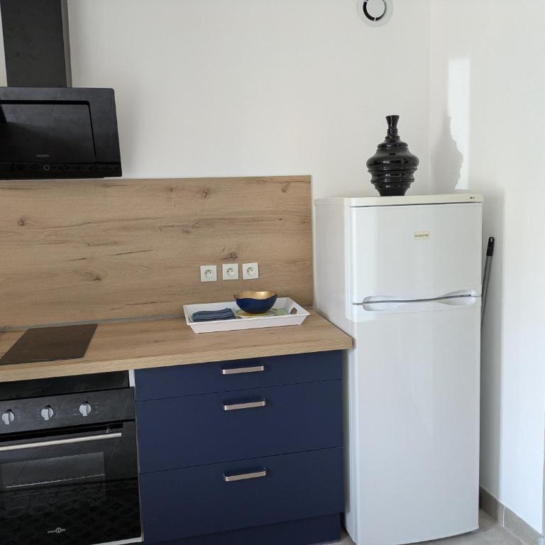 Charmant studio Vias village - Appartement 1 Chambre - 12