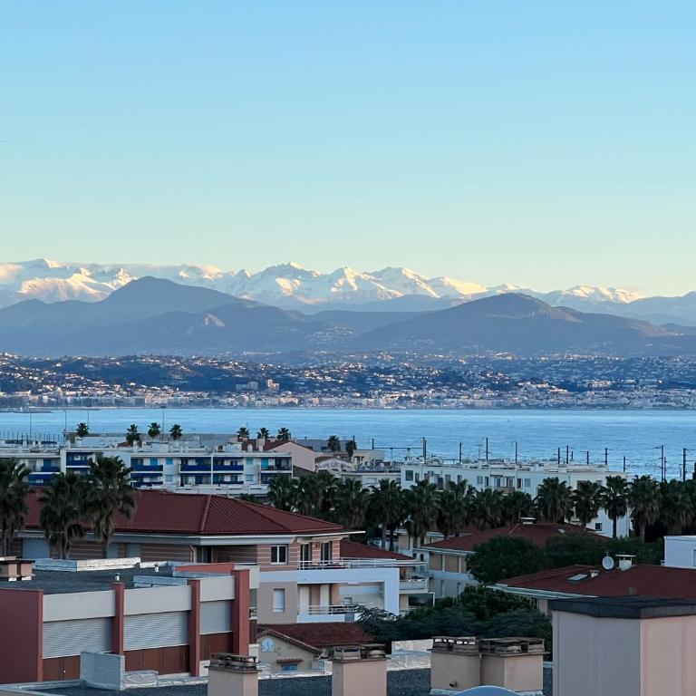 A sea-view T2 for 2 people - One-Bedroom Apartment - 2