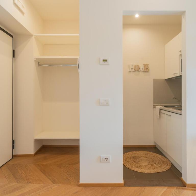 MT Studio by Rent All Como - Appartamento - 6