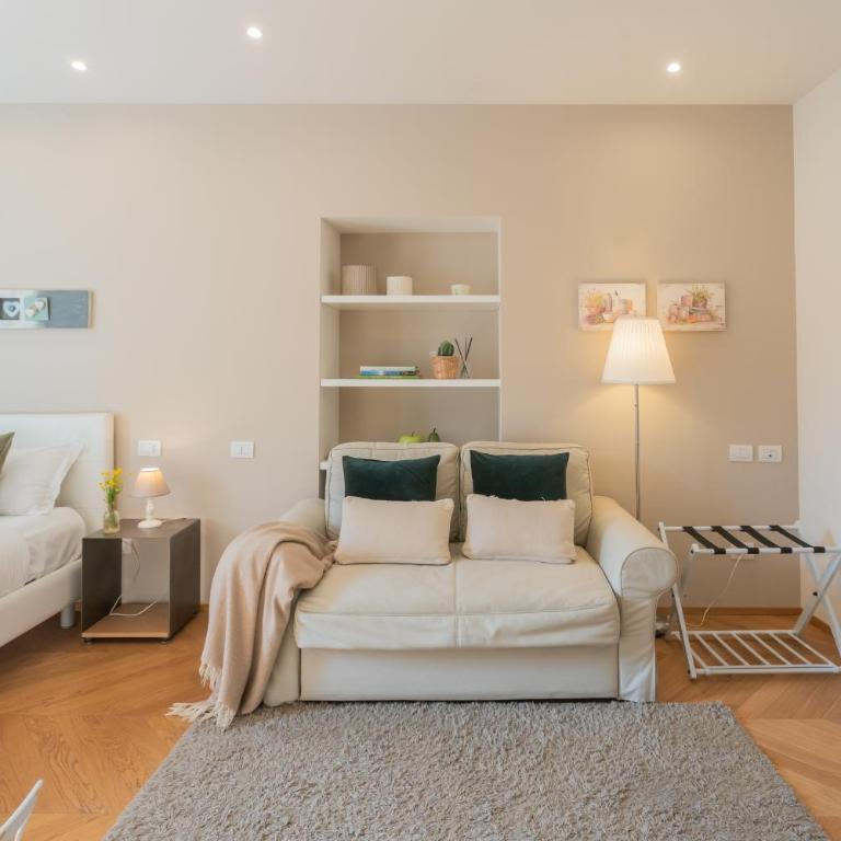 MT Studio by Rent All Como - Appartamento - 19