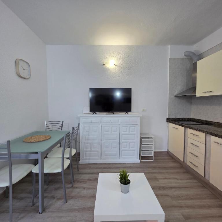Los Cristianos - Edificio Rosamar - Apartamento de 1 dormitorio - 5