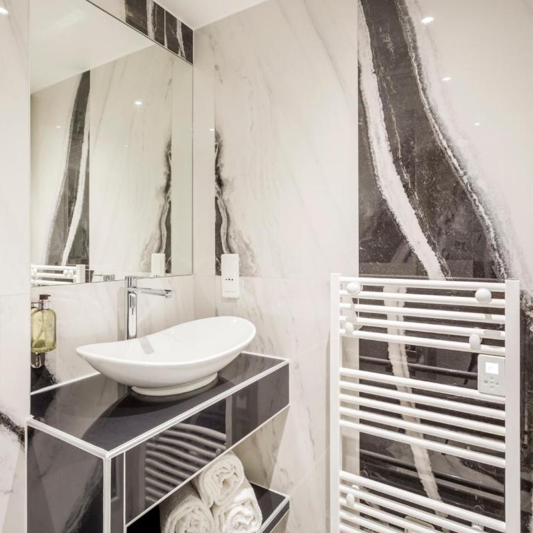 Merveil - Luxury Suite - Tour Eiffel - Fremicourt - Appartement - 12