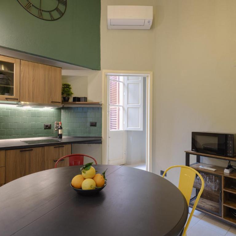 Sant'Ambrogio Oasis Apartment - One-Bedroom Apartment - 8
