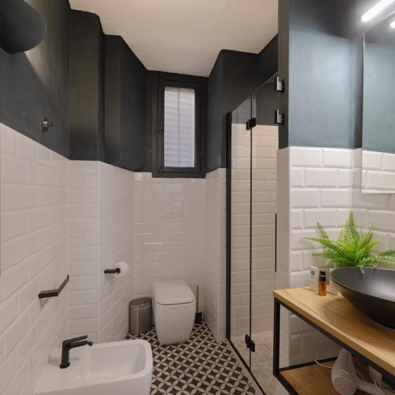 Sant'Ambrogio Oasis Apartment - One-Bedroom Apartment - 4