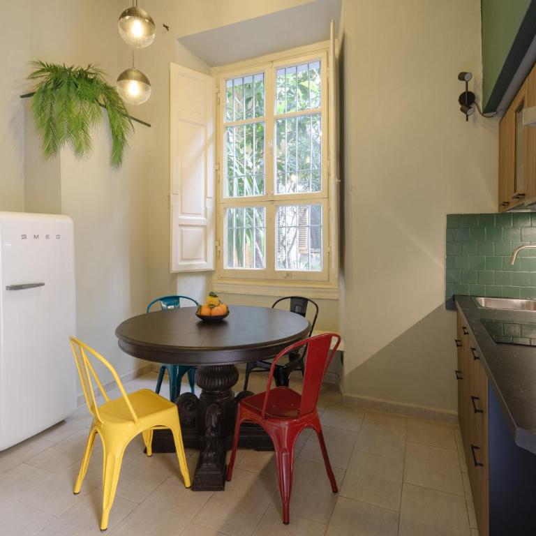 Sant'Ambrogio Oasis Apartment - One-Bedroom Apartment - 10