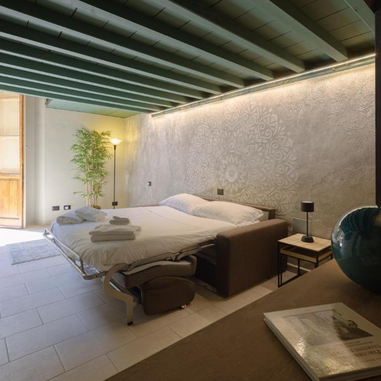Sant'Ambrogio Oasis Apartment - One-Bedroom Apartment - 17