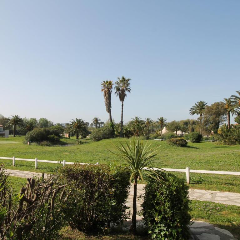 Escapade ensoleillée aux Parcs de Grimaud - Appartamento con 1 Camera da Letto e Vista Giardino - 2