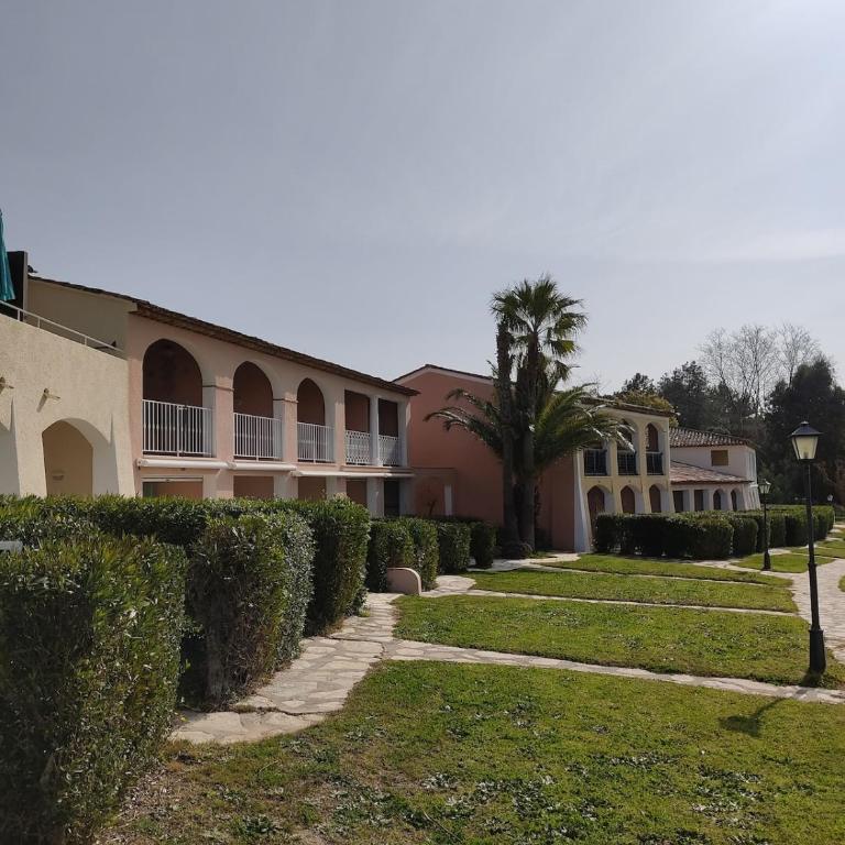 Escapade ensoleillée aux Parcs de Grimaud - Appartamento con 1 Camera da Letto e Vista Giardino - 10