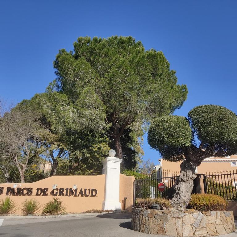 Ambiance Méditerranée aux Parcs de Grimaud - Studio avec Balcon - 22