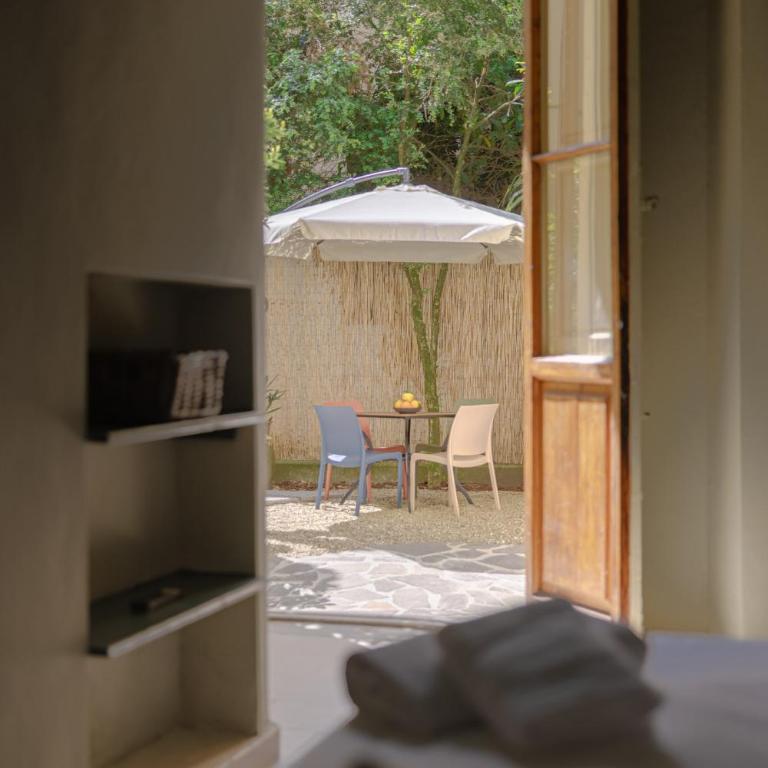 Sant'Ambrogio Oasis Apartment - One-Bedroom Apartment - 6
