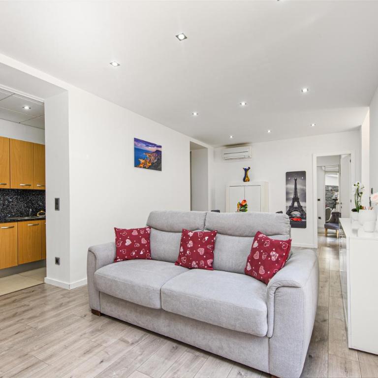 CARRIÈRES - Spacieux et Agréable 3 pièces - Monaco - Appartement 2 Chambres - 1