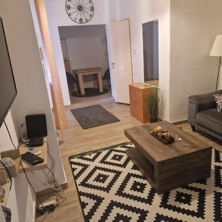 Tiny House Apartment - Apartman sa 1 Spavaćom Sobom - 3