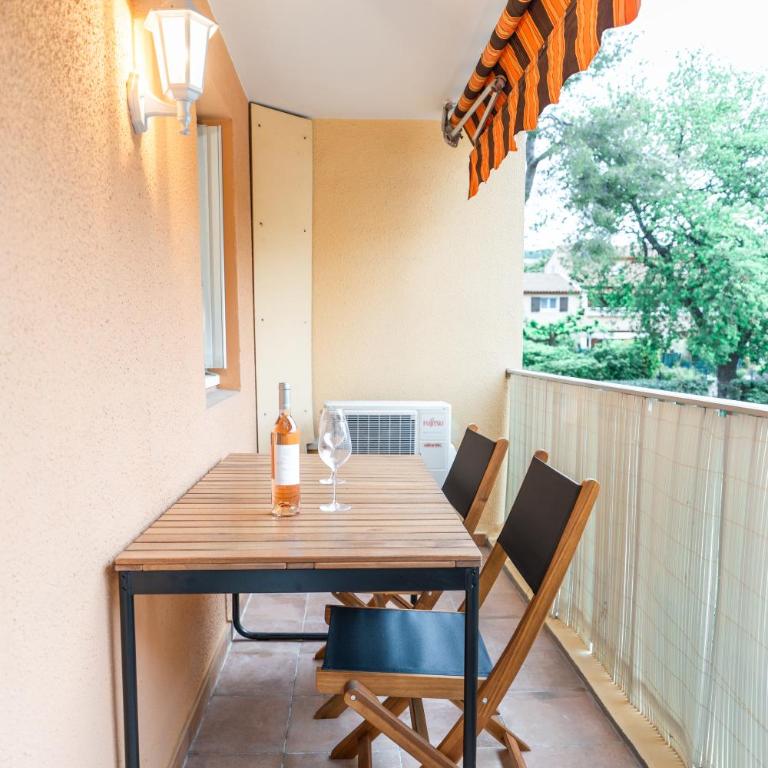Studio Carqueiranne Piscine, Plage, Balcon - Appartement 1 Chambre - 8