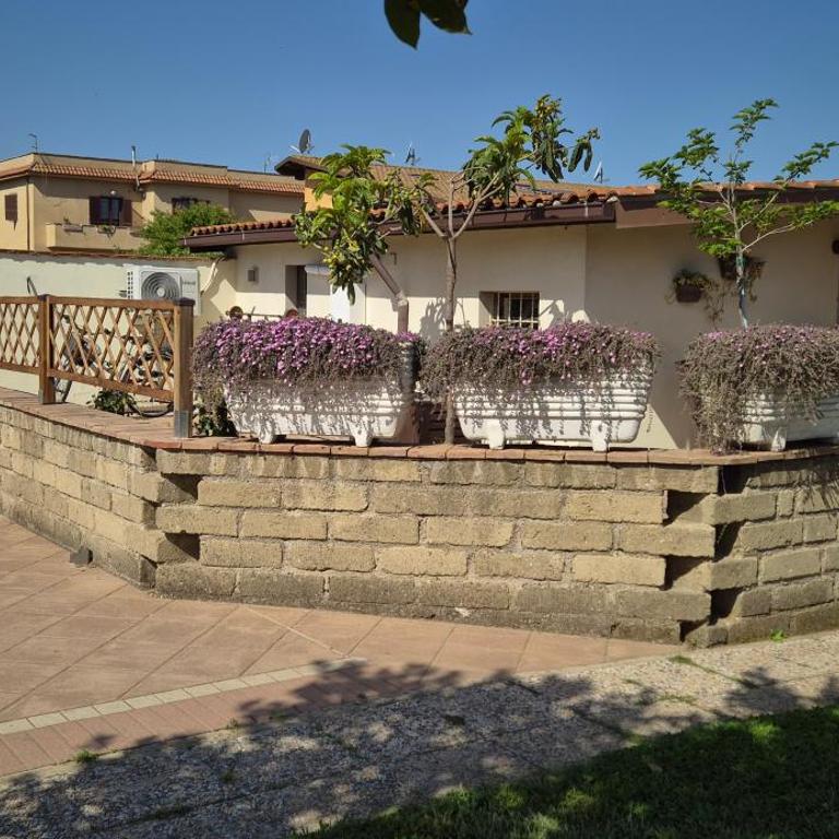 Casa DanteMini casa Fiera di Roma Piana Del SoleRm Fiumicino - Apartment mit 1 Schlafzimmer - 69