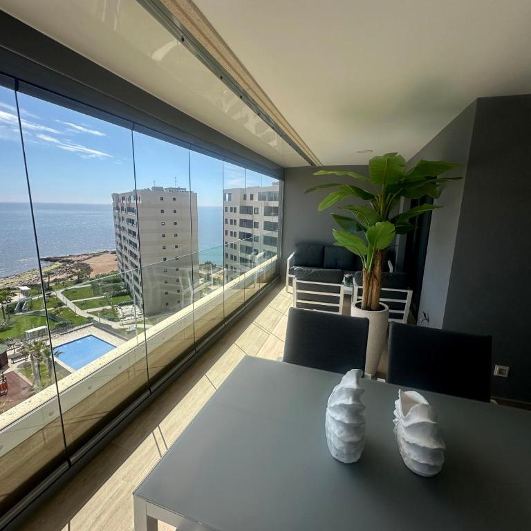 LUXURY POSIDONIA Punta Prima - Apartamento de 2 dormitorios con vistas al mar - 2