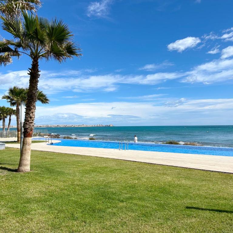 LUXURY POSIDONIA Punta Prima - Apartamento de 2 dormitorios con vistas al mar - 8