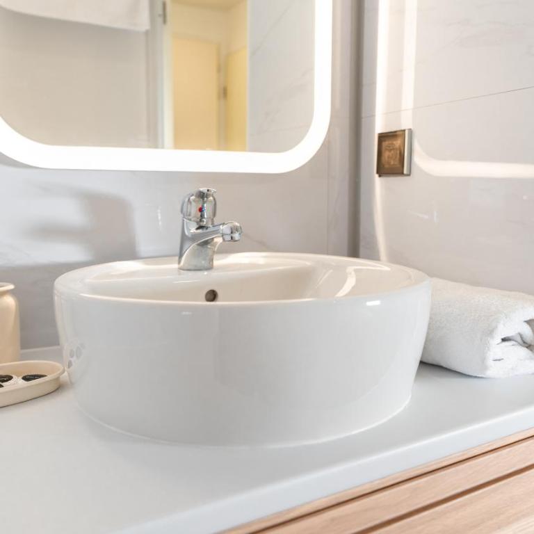 Studio Carqueiranne Piscine, Plage, Balcon - Appartement 1 Chambre - 23