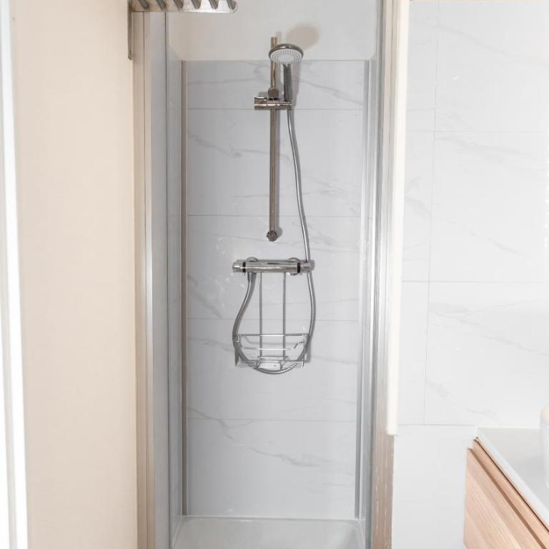 Studio Carqueiranne Piscine, Plage, Balcon - Appartement 1 Chambre - 22