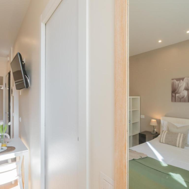 MT Studio by Rent All Como - Appartamento - 11