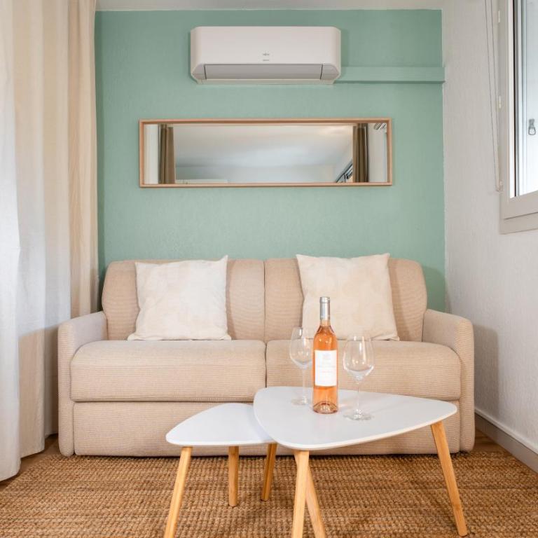 Studio Carqueiranne Piscine, Plage, Balcon - Appartement 1 Chambre - 25