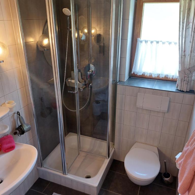 Ferienwohnungen Tannenhäusel - Apartment mit 1 Schlafzimmer - 2