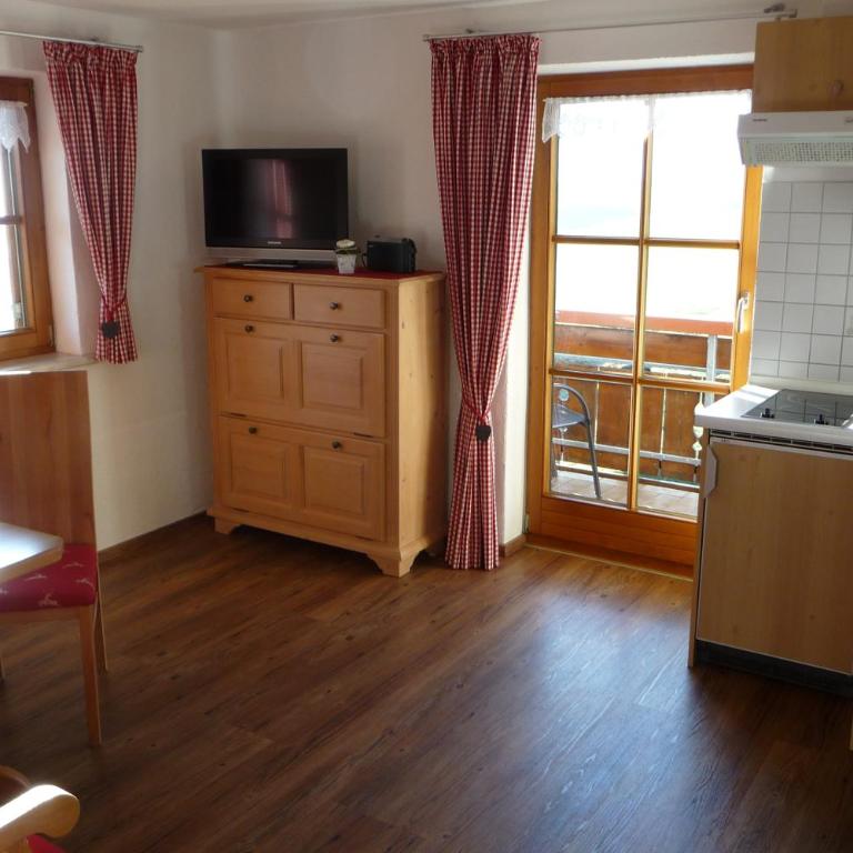 Ferienwohnungen Tannenhäusel - Apartment mit 1 Schlafzimmer - 5