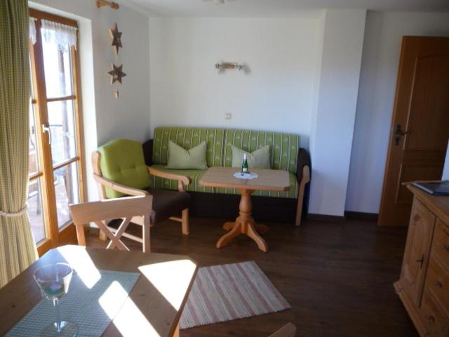 Ferienwohnungen Tannenhäusel - Apartment mit 1 Schlafzimmer - 4