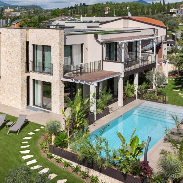 Villa Carlotta - Appartamento con 2 Camere da Letto e con Vista - 2