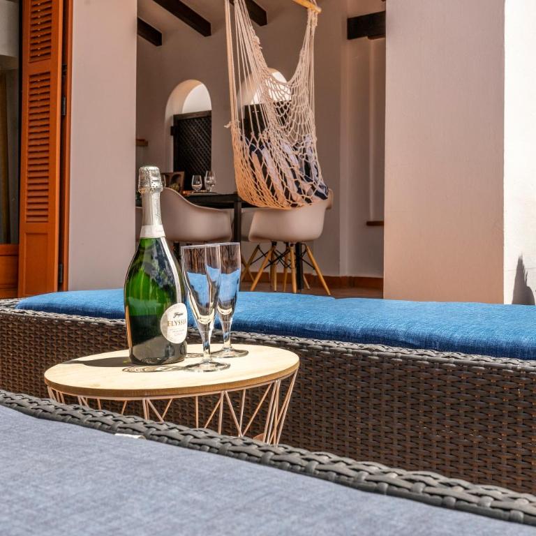 Villa with sunny private pool in golf resort - child friendly! - Three-Bedroom Villa - 35