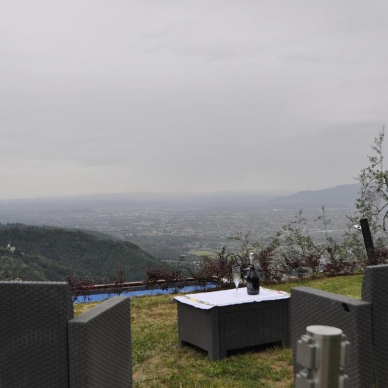 Casale Colle Belvedere - Casa con 4 camere da letto - 80