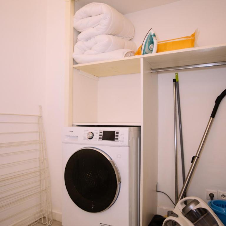 Grand appartement 3 chambres - Centre Toulon - Apartment mit 3 Schlafzimmern - 32