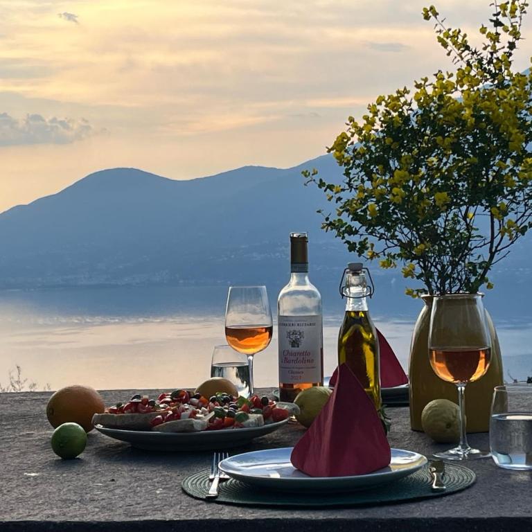 Podere Sabaina, Private Villa mit beheiztem Pool, Seeblick und 3 Wohneinheiten zur Alleinnutzung - Villa con Piscina Privata - 28